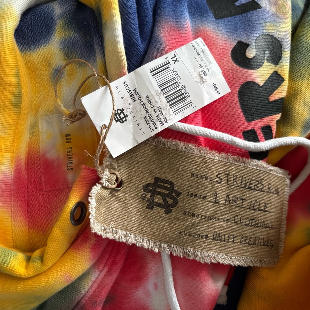 STRIVERS ROW - PAINTED ROCK HOODIE XL NWT - Picture 6 of 6